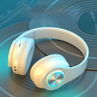 Luminous Bluetooth headphones