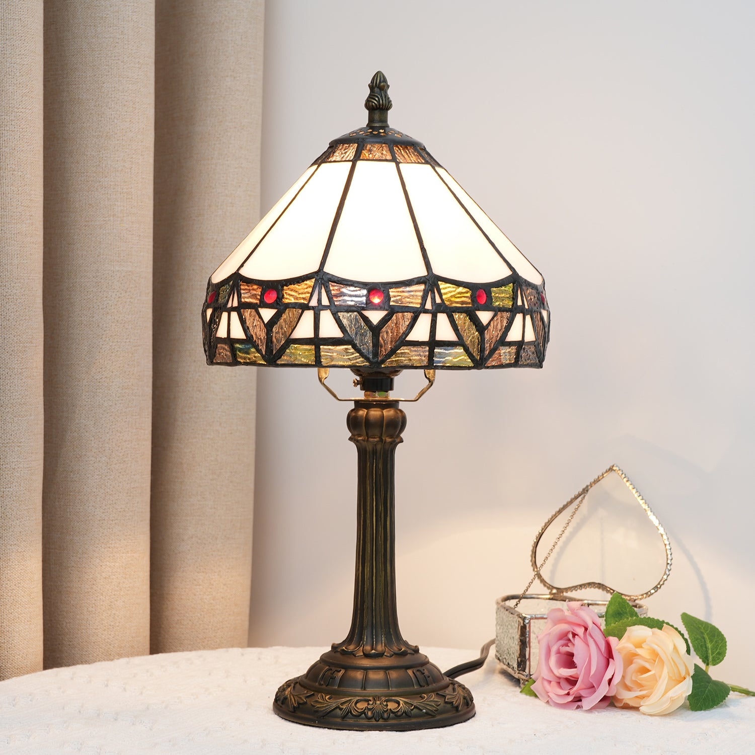 20cm Tiffany Stained Glass Table Lamp Simple European Retro White Roman Bedroom Bedside Desk Lamp