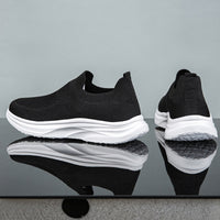 Lightweight Breathable Mens Slip-on Shoes