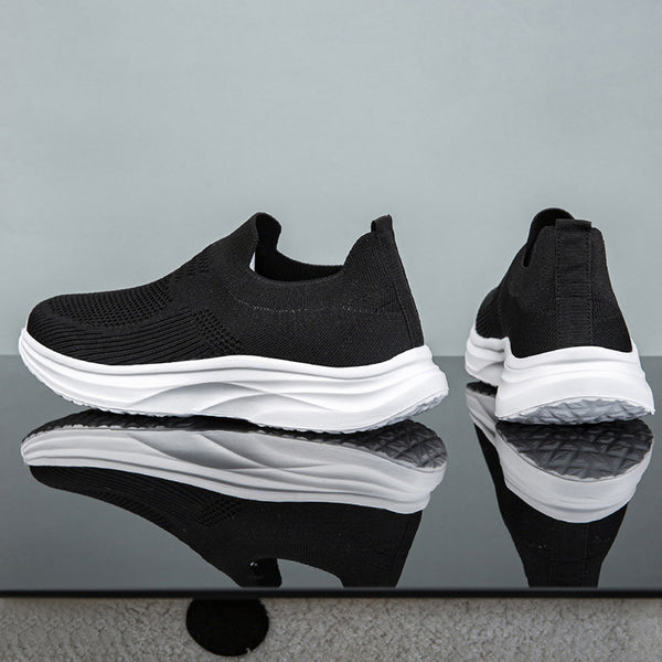 Lightweight Breathable Mens Slip-on Shoes
